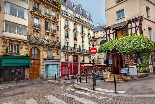 Parijs, stad van de liefde - Een stad met een eeuwenoude geschiedenis, prachtige architectuur en vele bezienswaardigheden